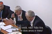 Sócrates irrita-se com procurador