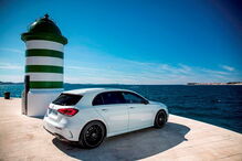 Os novos Mercedes Classe A