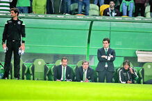 Bruno de Carvalho no banco do Sporting na receção ao FC Porto