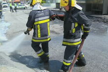 Autocarro arde em Matosinhos. Veja as imagens