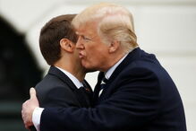Macron foi recebido calorosamente por Trump na Casa Branca 