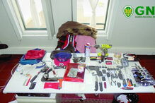 Material apreendido a ladrões de carros em Valongo