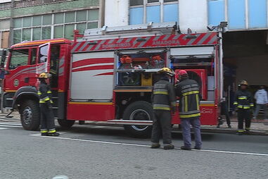 Incêndio leva à evacuação do centro comercial Babilónia