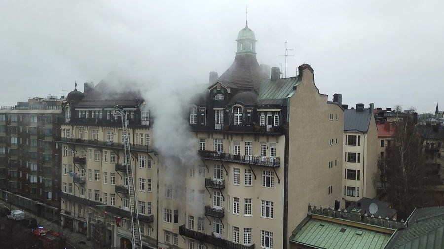  Incêndio na Embaixada de Portugal em Estocolmo faz vários feridos