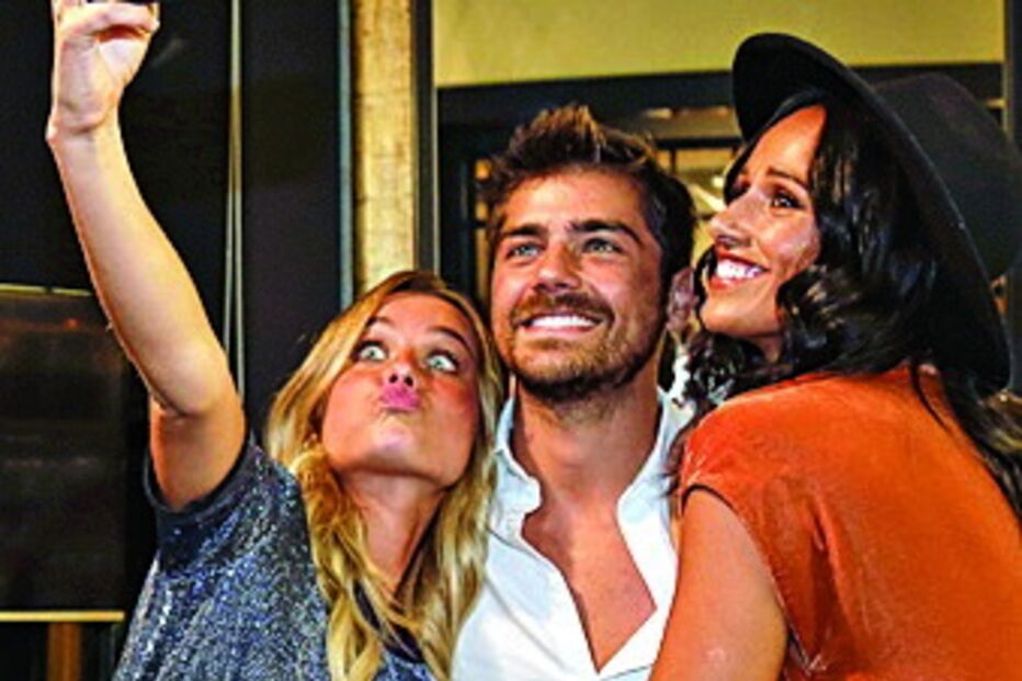 Lourenço e Kelly foram um dos casais convidados para a festa
