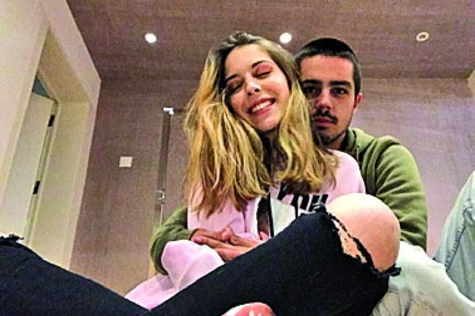 O músico dos Átoa já não esconde paixão pela filha de Tony Carreira   