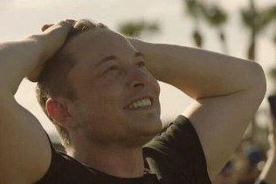 Elon Musk, Tesla, Dia das Mentiras,