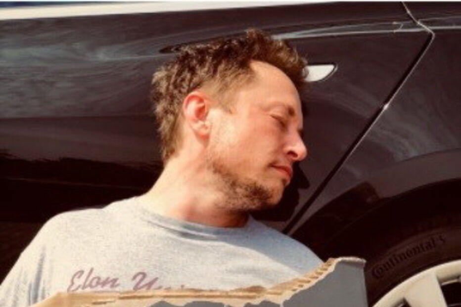 Elon Musk, Tesla, Dia das Mentiras,