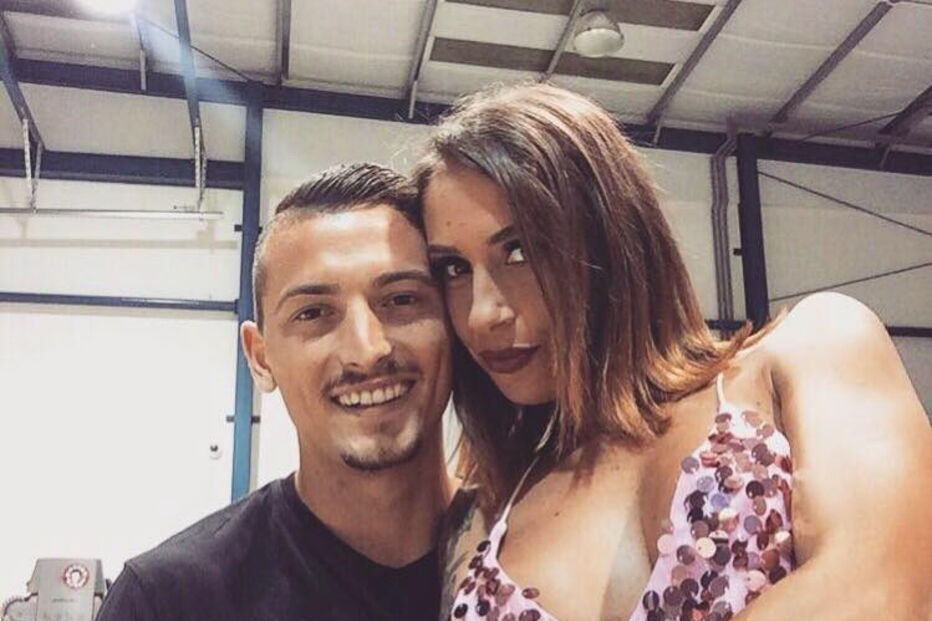 Jogador de futebol italiano torna-se estrela porno