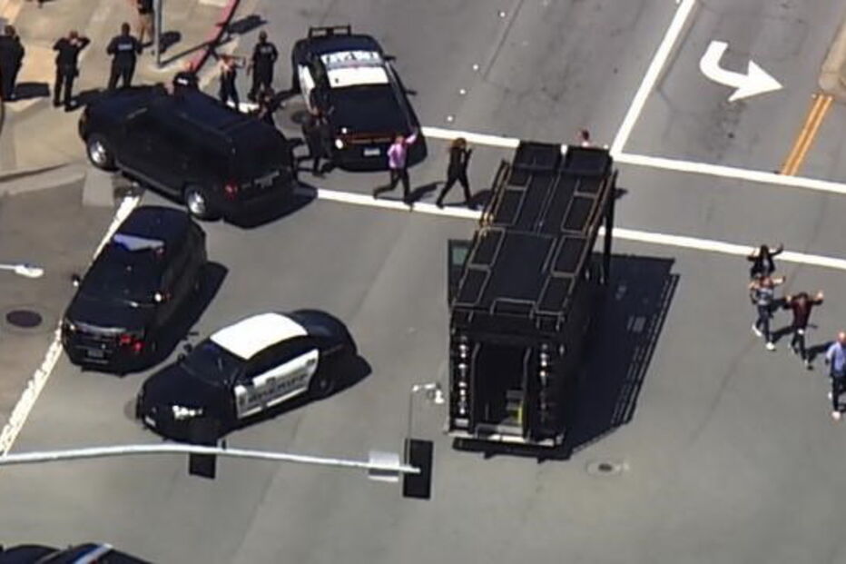  Tiroteio na sede do Youtube, na Califórnia