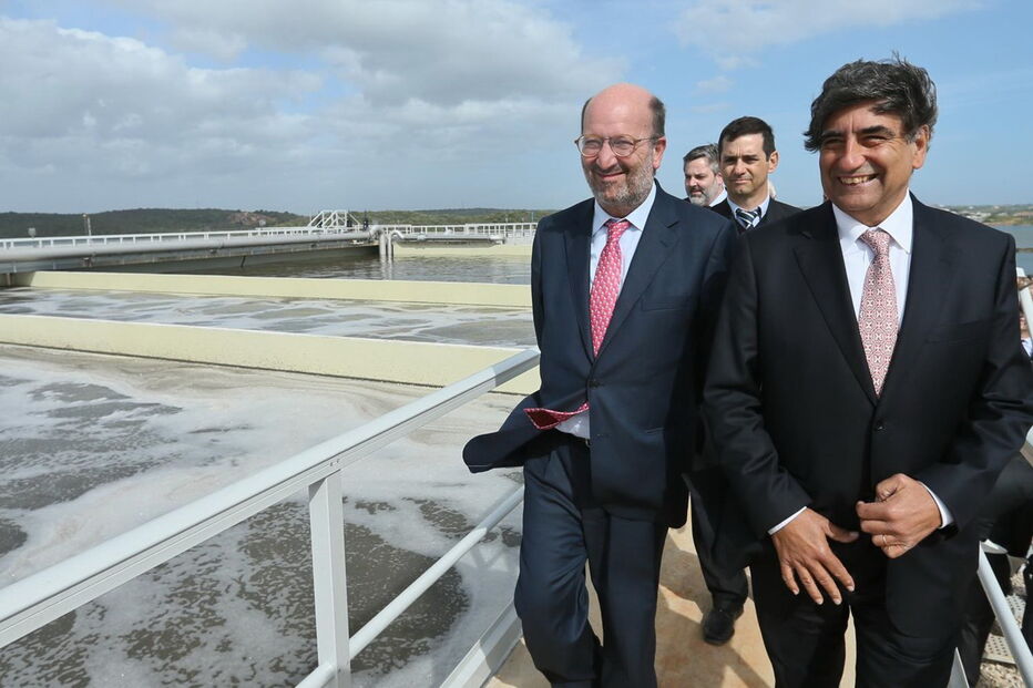 Ministro do Ambiente esteve ontem em Portimão para inaugurar ETAR e assinar contrato para reposição de areias