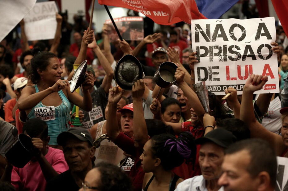 Apoiantes de Lula da Silva manifestaram-se em Brasília