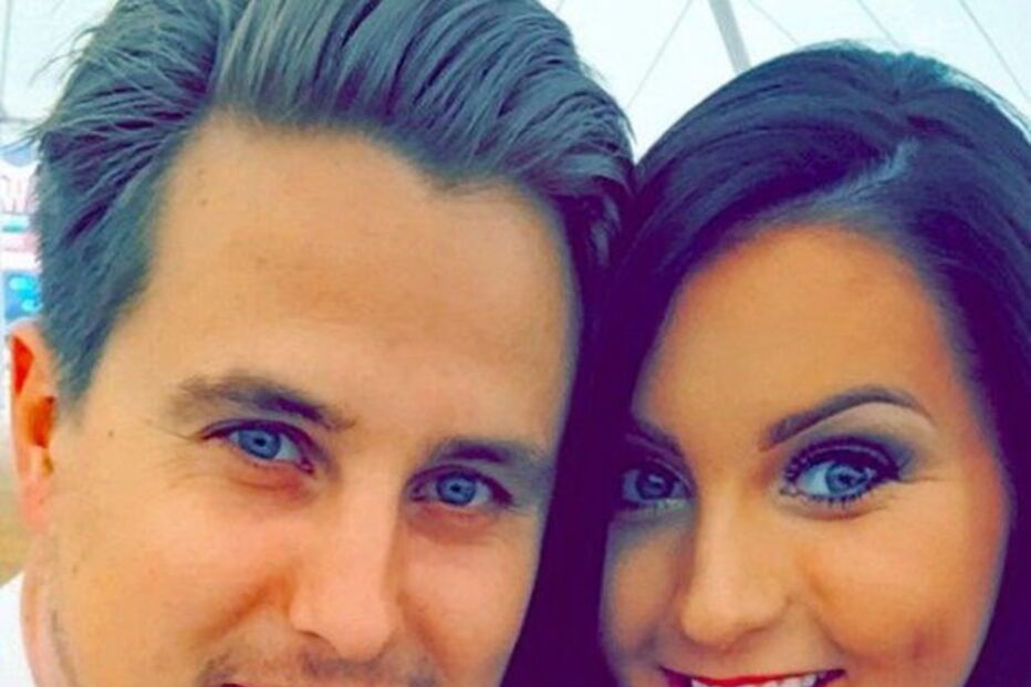 Modelo faz rejuvenescimento vaginal e filma tratamento