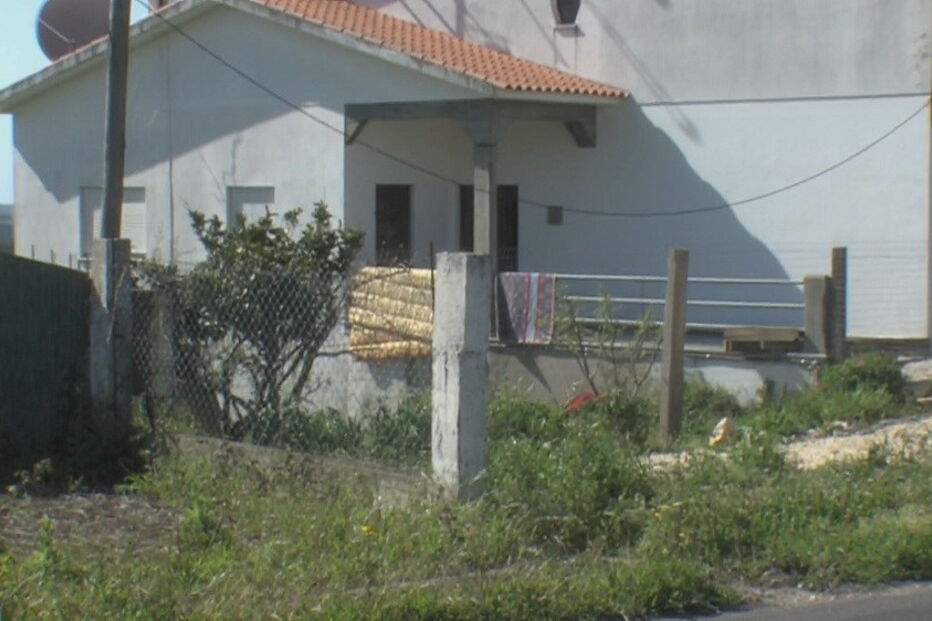 Mulher encontrada morta em Alcobaça com sinais de violência