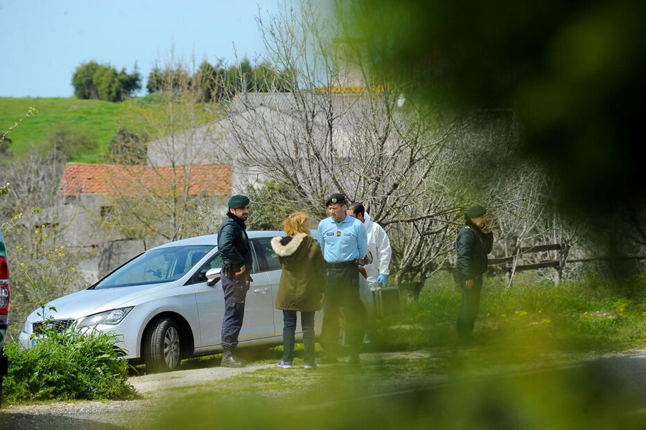GNR esteve no local, mas a investigação está a cargo da Polícia Judiciária de Leiria