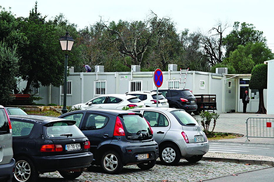 Projeto vai permitir acabar com as consultas em contentores, situação que se arrasta desde o final de 2010  