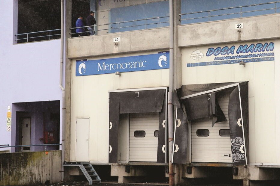 Empresa no MARL assaltada e três funcionários agredidos a murro e pontapé  