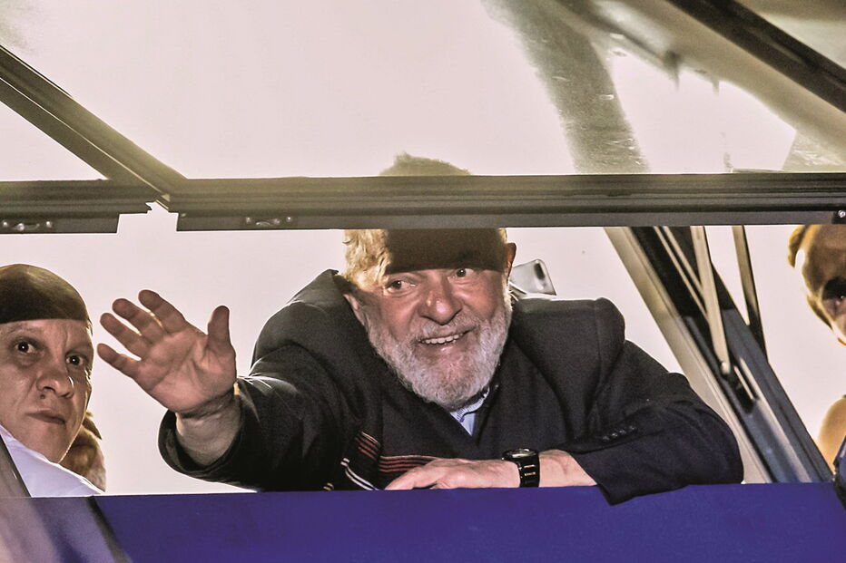 Lula refugiou-se no Sindicato dos Metalúrgicos de São Bernardo do Campo depois de o Supremo Tribunal rejeitar um habeas corpus, que o manteria em liberdade     