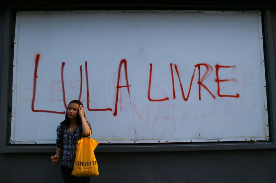 Manifestações de apoio a Lula da Silva