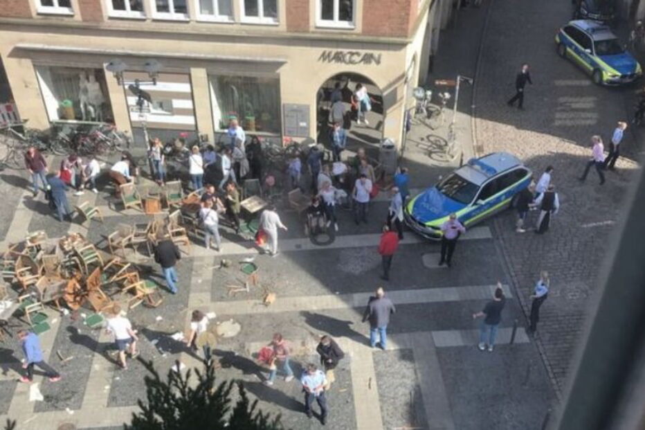  Carrinha atropela multidão e deixa dezenas de mortos e feridos na Alemanha