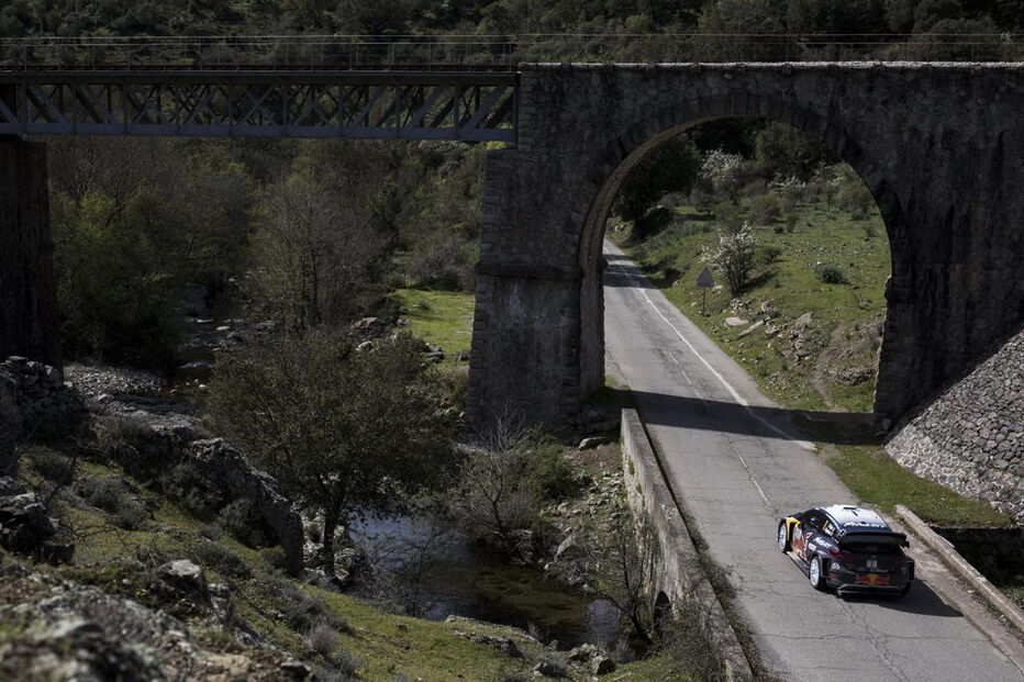 Sebastien Ogier venceu o rali da Córsega de 2018