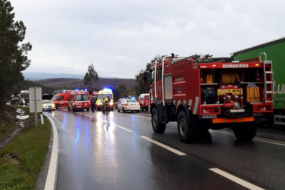 Acidente com autocarro em Nisa