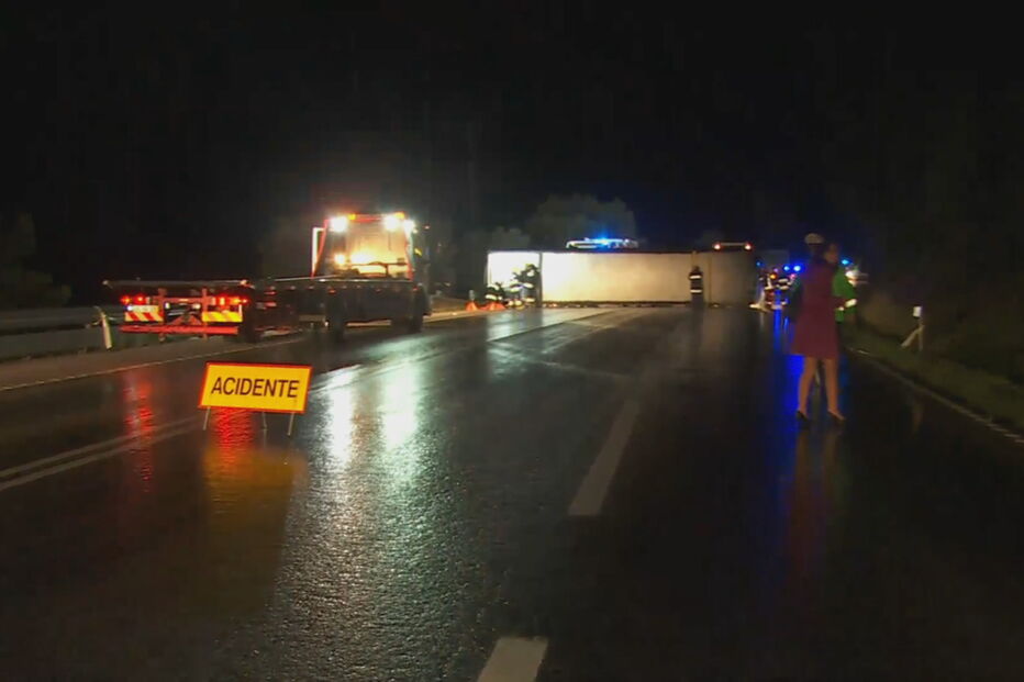 Acidente com autocarro em Nisa