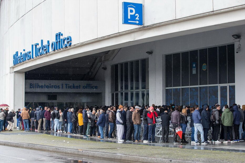 Venda de Bilhetes para o jogo Benfica - FC Porto no Estádio do Dragão