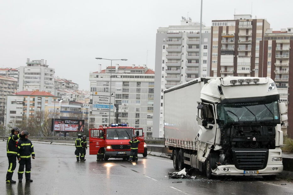 Acidente Segunda Circular