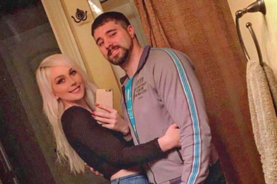 Transgénero namora com homem que a rejeitou antes de mudar de sexo