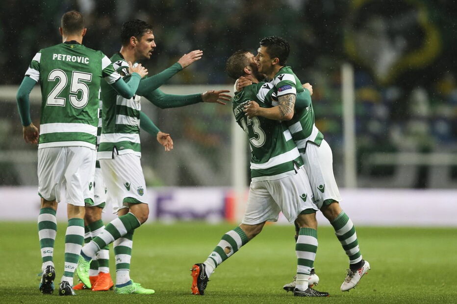 Fredy Montero celebra o primeiro golo do Sporting