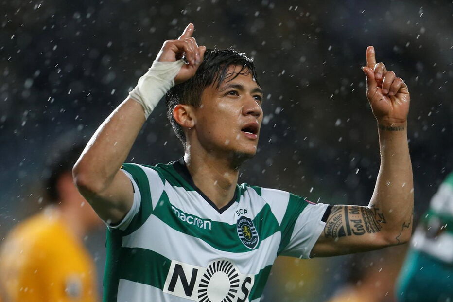 Fredy Montero celebra o primeiro golo do Sporting