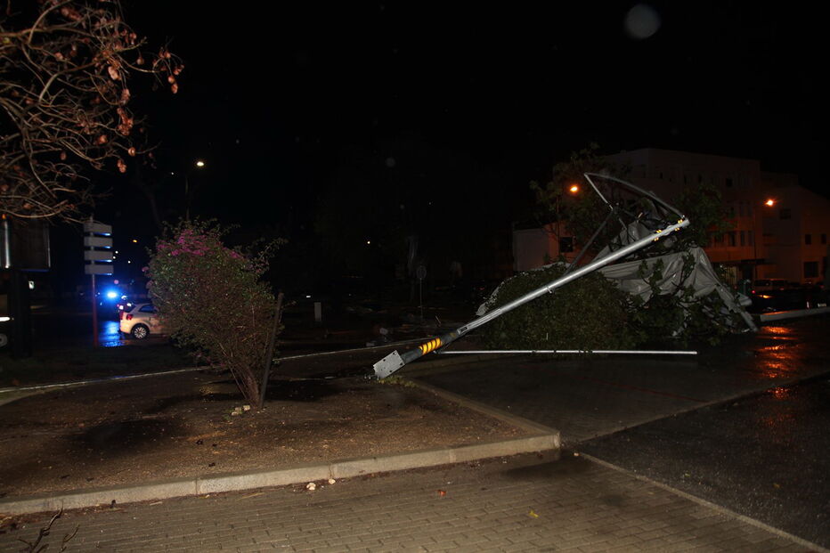 Mau tempo causa estragos em Albufeira 