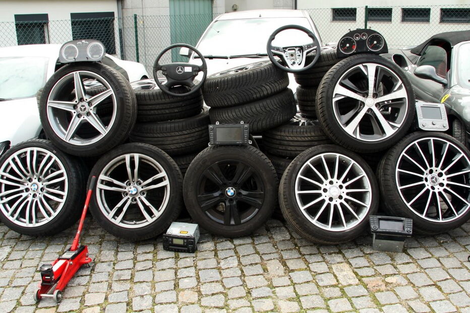 Rede desmantelava carros de luxo 