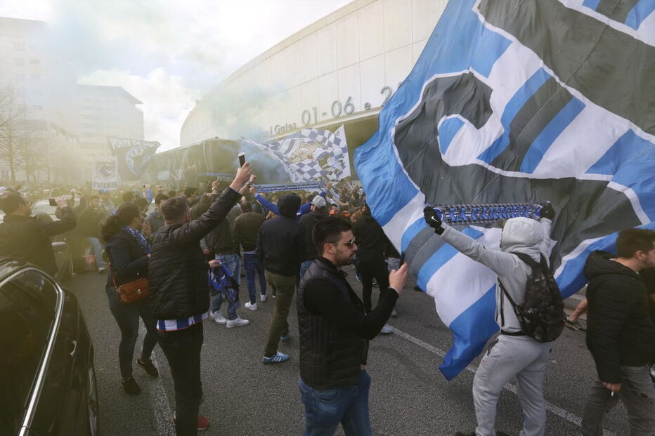 Adeptos do FC Porto em euforia