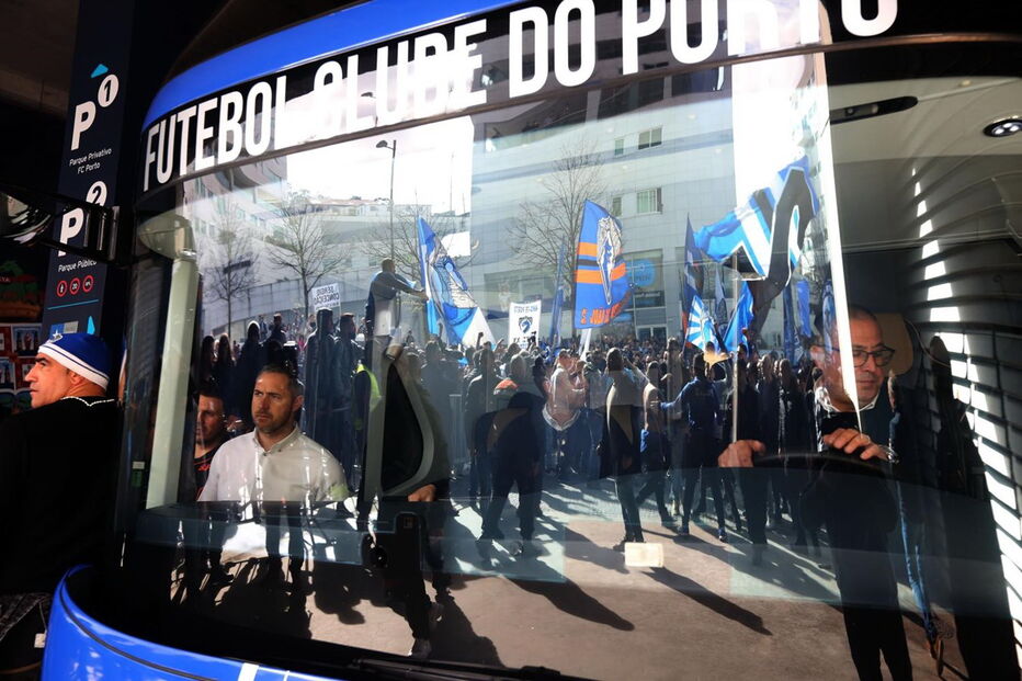 Adeptos do FC Porto em euforia