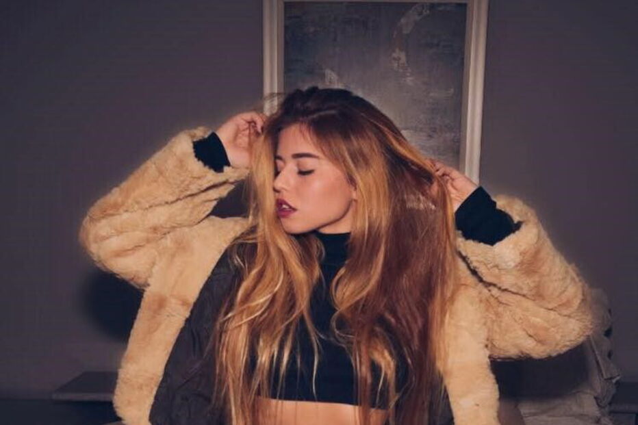 Jovem modelo morre a caminho do festival de música Coachella