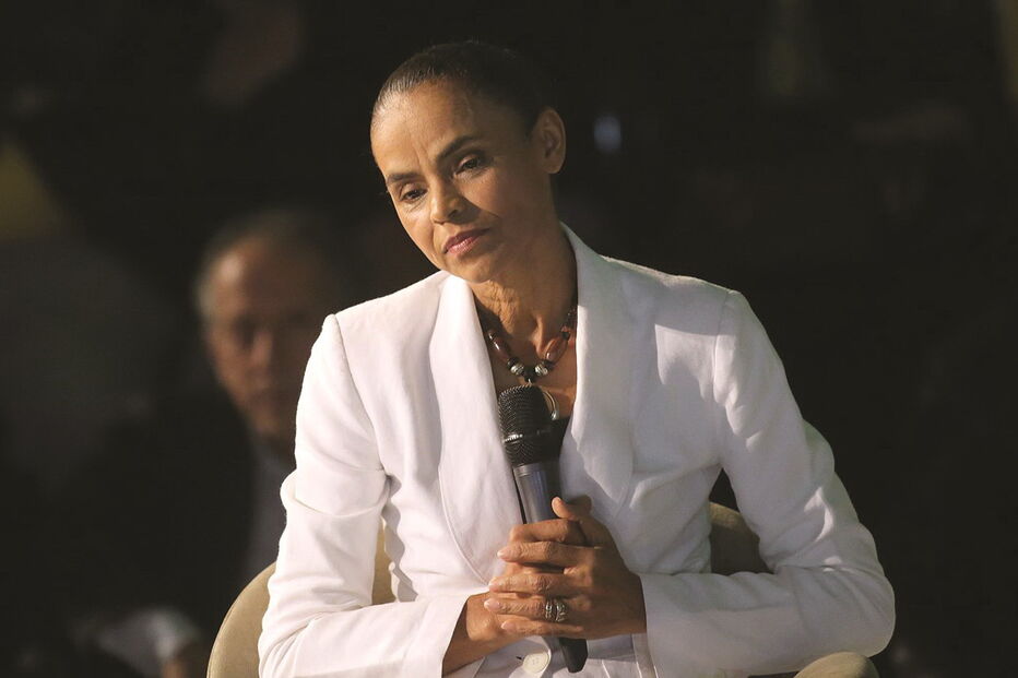 Marina Silva está em segundo lugar com 15-16% das intenções de voto 
