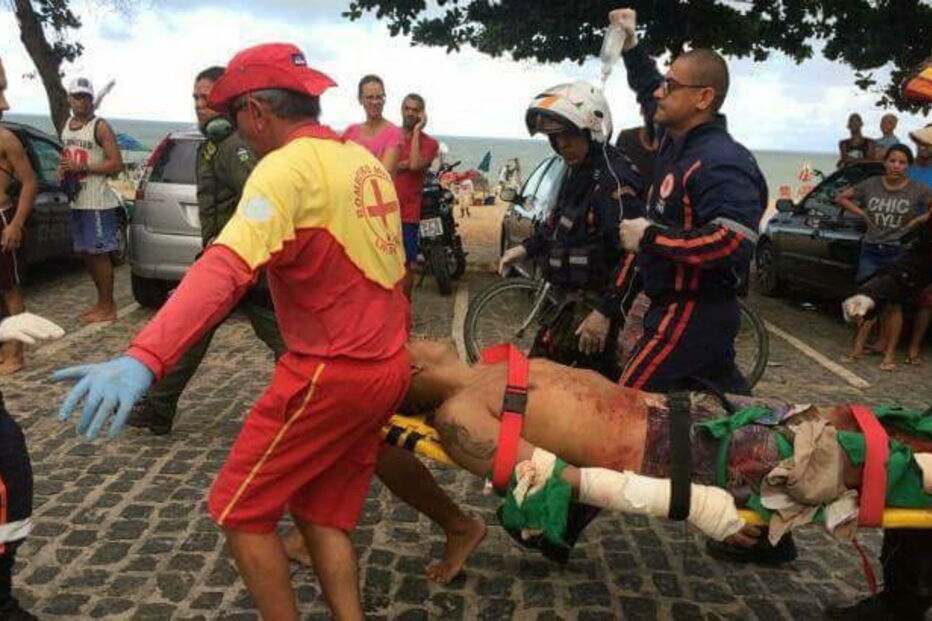 Turista atacado por tubarão no Brasil
