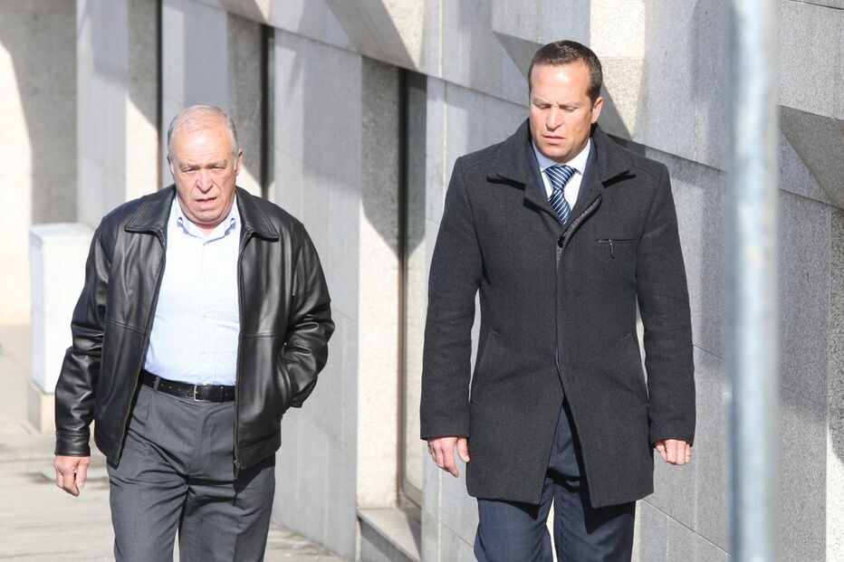 José Magalhães (dir.) e o pai, Manuel Magalhães 