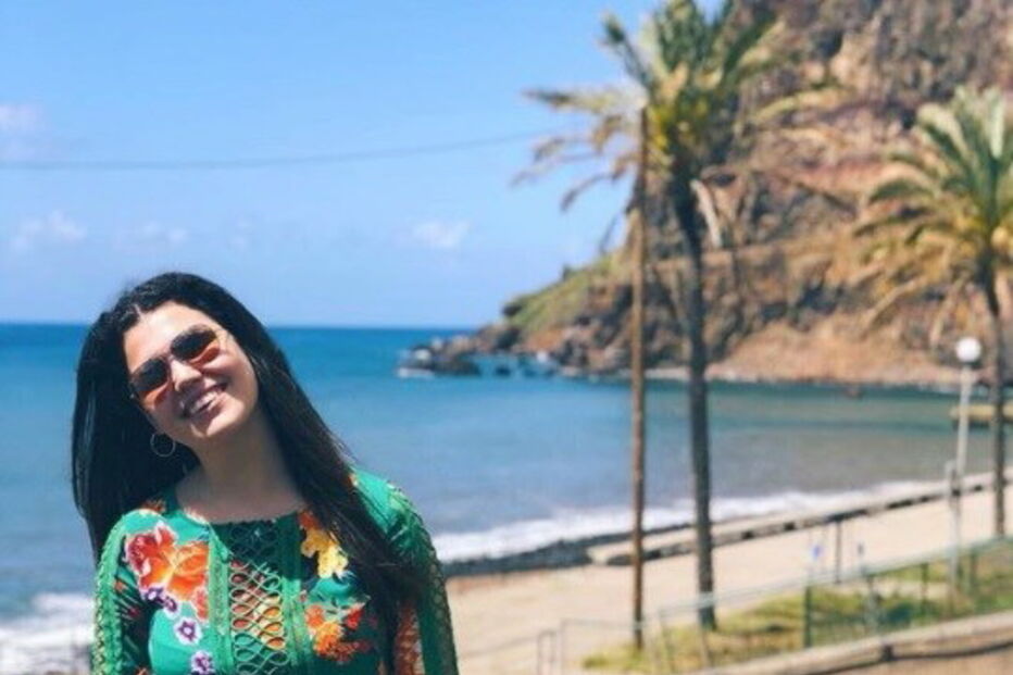 Alicia Aveiro tem 19 anos e é um sucesso no Instagram