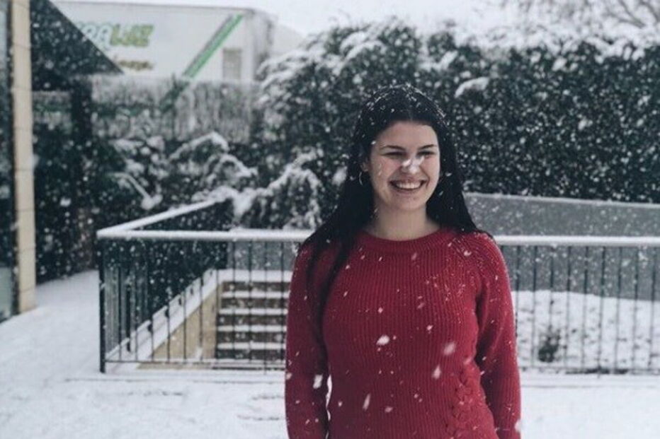 Alicia Aveiro tem 19 anos e é um sucesso no Instagram