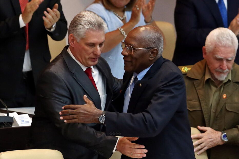 Miguel Diaz-Canel sucedeu a Raúl Castro como novo presidente de Cuba