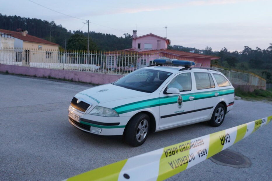 Mulher encontrada morta em casa em Porto de Mós