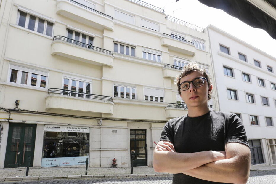 Bernardo silva, fidelidade, protesto, despejo, lisboa