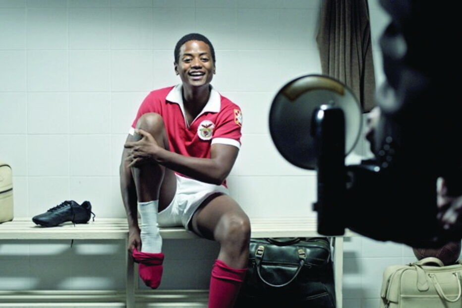 Igor Regalla interpreta Eusébio   