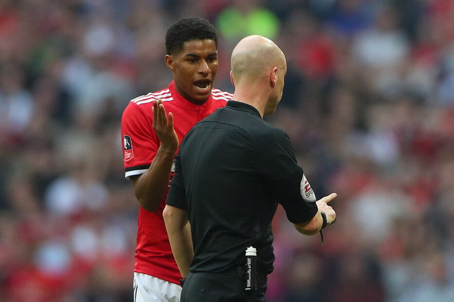 Manchester United vence Taça de Inglaterra ao bater o Tottenham