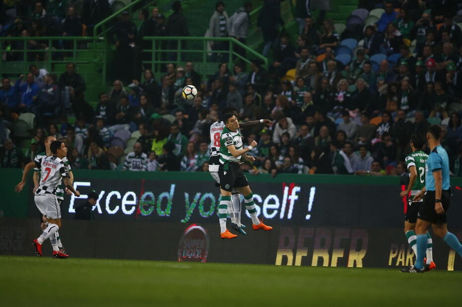 Jogadores em ação no Sporting-Boavista