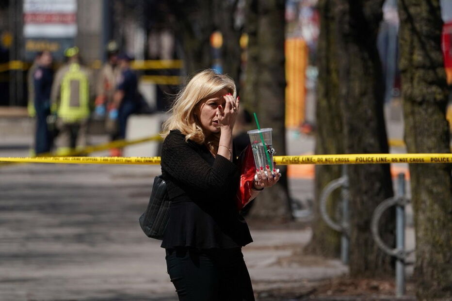As imagens do terror em Toronto