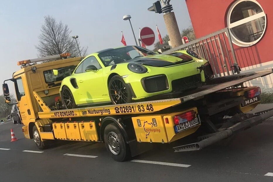 Este Porsche de 368 mil euros só durou três dias